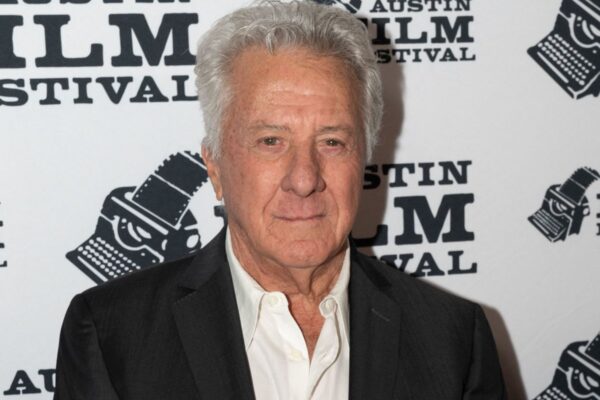 dustin hoffman net worth